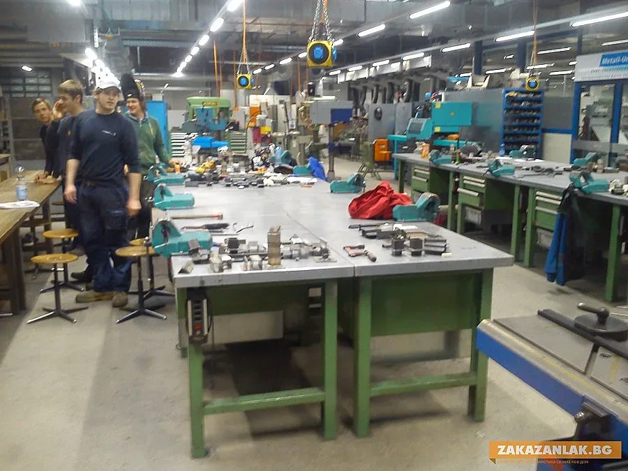 Дават пари на инвеститори за обучение на нови кадри