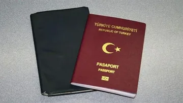 Евакуация! Държавни служители масово бягат от Турция