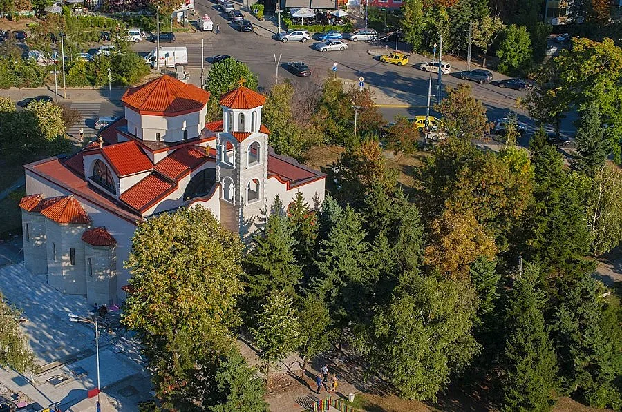 Нов православен храм отваря врати в квартал Лозенец