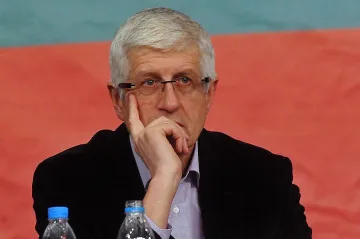 Овчаров: Мургавите с каруците може да вдигат и оборудването в Белене