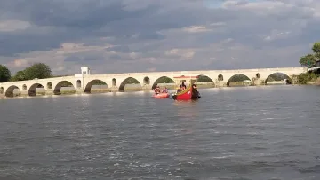 Турските власти със спешни мерки по  река Марица