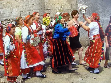 Албания вкара родното малцинство в проектозакона