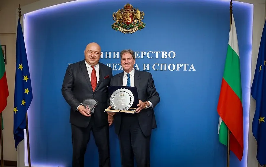 Министър Кралев се срещна с президента на световния тенис
