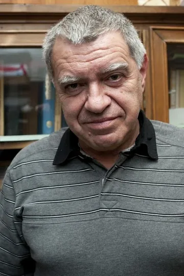 Аман от бури в чаша вода