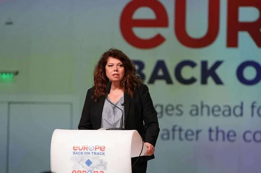 Илияна Йотова: Европа се изправи пред миграцията и се раздели /ОБНОВЕНА/