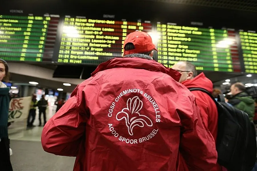 Стачка парализира столицата на Европа