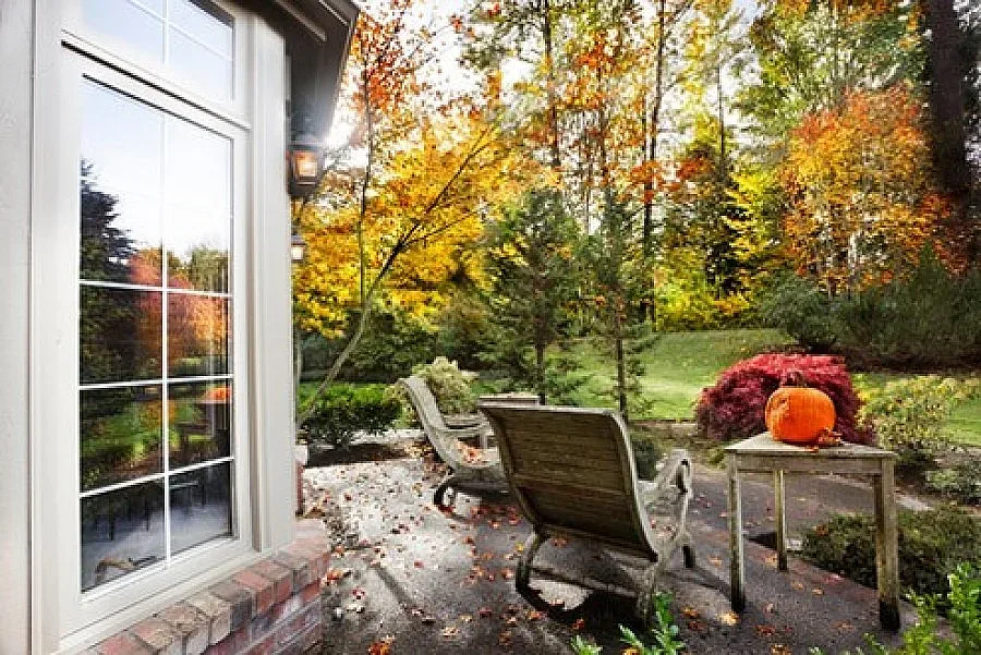 Слънчево и хладно 