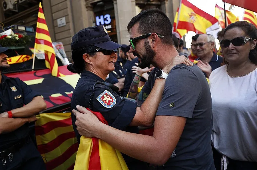 Играта на нерви продължава: Утре се решава съдбата на Каталуния