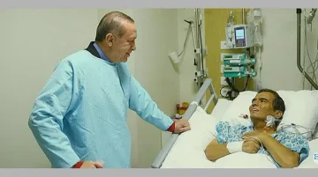 Ердоган стоя 20 минути при Наим