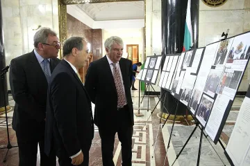 Руското МВнР почете договора Желев-Елцин с изложба