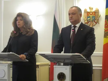 Йотова: Няма заплаха за БГ езика в Молдова