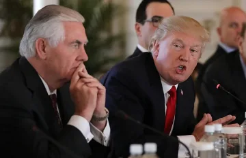 Скандал в Белия дом! Дипломат №1 нарече Тръмп "кретен"