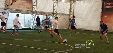 Стотици ахнаха по лютите дербита в аматьорския футбол