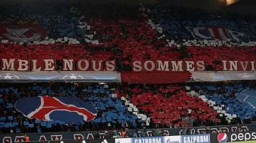 Намериха бомба на "Парк де пренс"