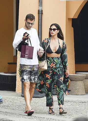 Григор и Никол пред раздяла