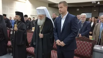 Патриарх Неофит почете митрополит Панкратий