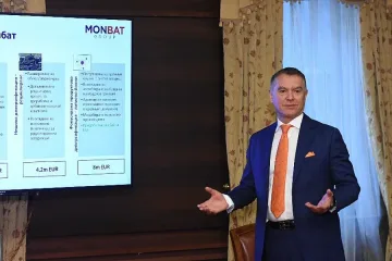 "Монбат" се насочва към космоса и морето