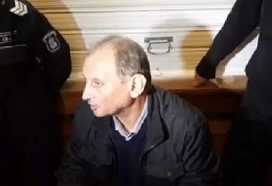 Обвиненият в педофилия директор: Това е вендета на три ромски фамилии