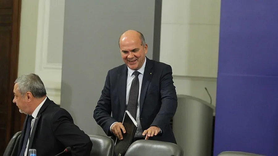 Вдигат с 3,9% максималните осигурителни прагове