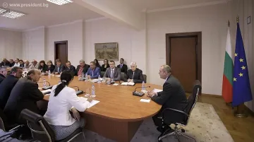 Президентът: Малките населени места за критерий за просперитет