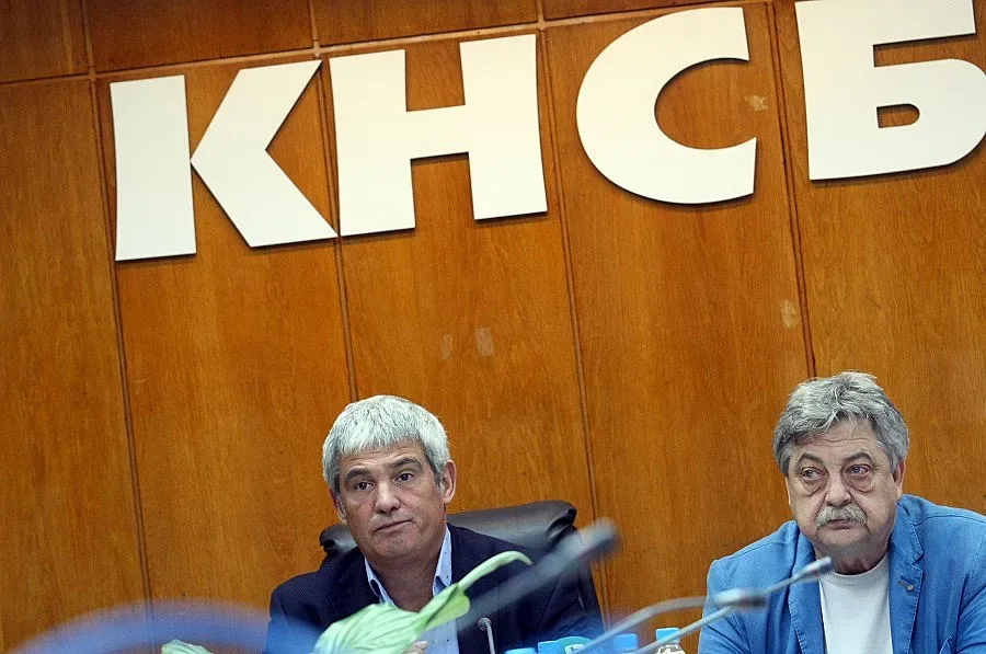 Синдикатите: Законът за дължимите заплати е орязан