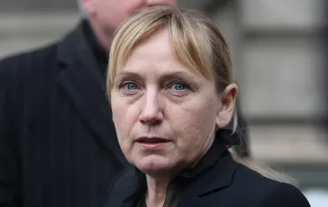Елена Йончева: Роднини и приятели на Делян Добрев управляват Хасково