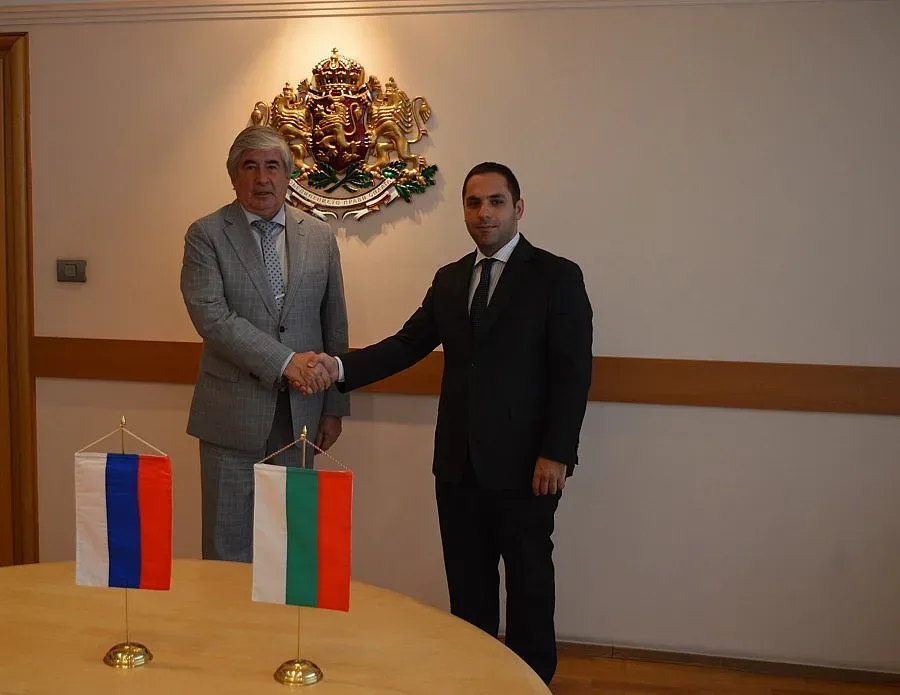 2,3 млрд. лева дупка в търговията ни с Русия