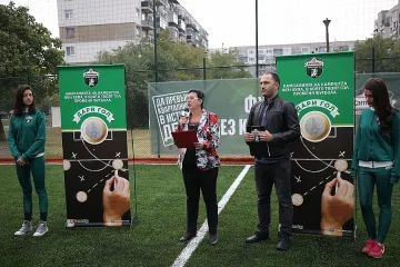 Kamenitza Фен Купа реновира футболно игрище в София чрез благотворителната си кампания „Дари гол"