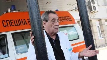 Изгониха проф. Миланов от "Пирогов"