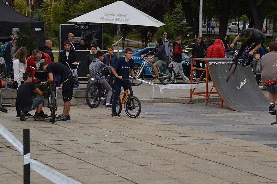 Адреналинов фест превърна София в огромна спортна и шоу арена