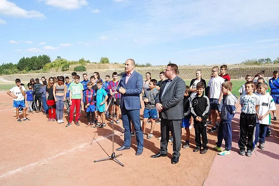 Цветанов: Свищов има нужда от нова спортна ифраструктура