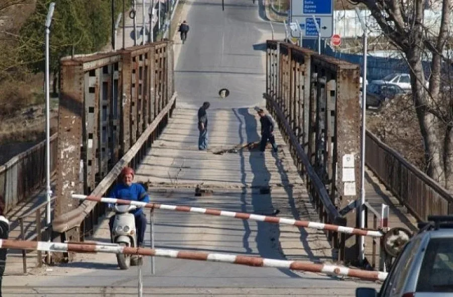 Нов мост за Симитли заради магистрала "Струма"