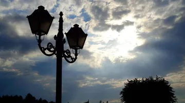 Облаци и градушки слагат край на циганското лято