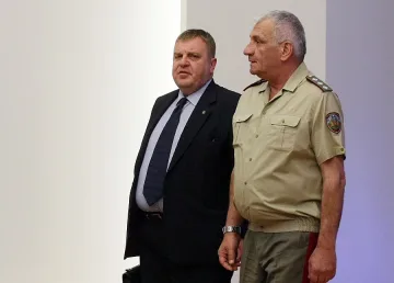 Избираме отначало изтребители за ВСС