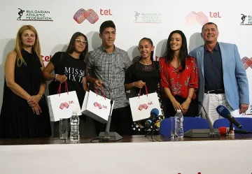 Ивет Лалова се завръща в София