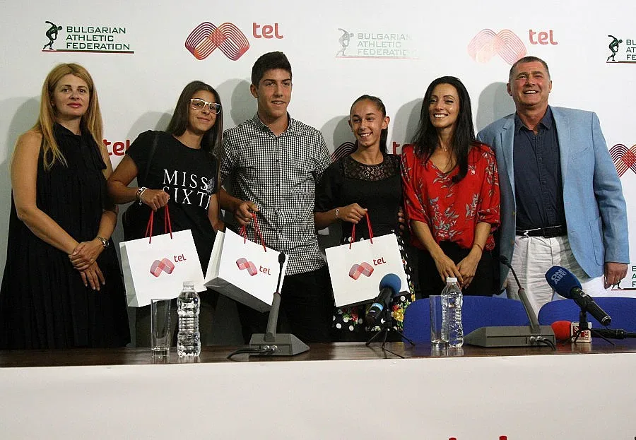 Ивет Лалова се завръща в София