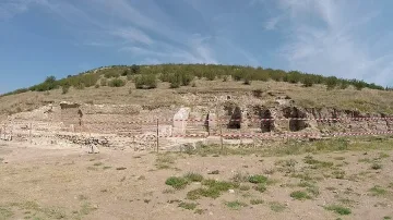 Откриха най-голямото древно градско строителство в Рупите