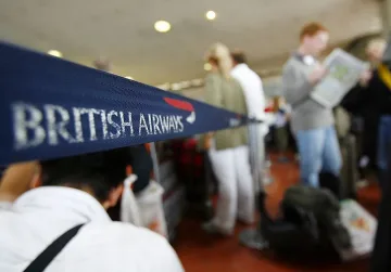 Евакуация на "Бритиш Еъруейз" заради фалшива тревога