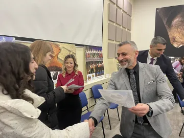 Програма учи младите да бъдат креативни