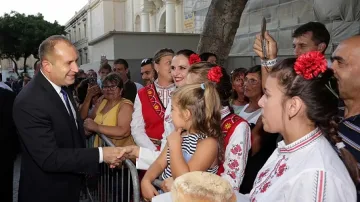 Румен Радев: Европа не трябва да е идеалист с мигрантите /ОБНОВЕНА/