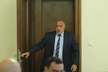 Борисов иска обяснения за забраната на български език в Украйна