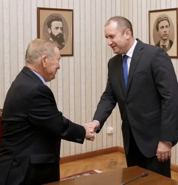 Игнат Канев вдига паметник на Аспостола в Канада