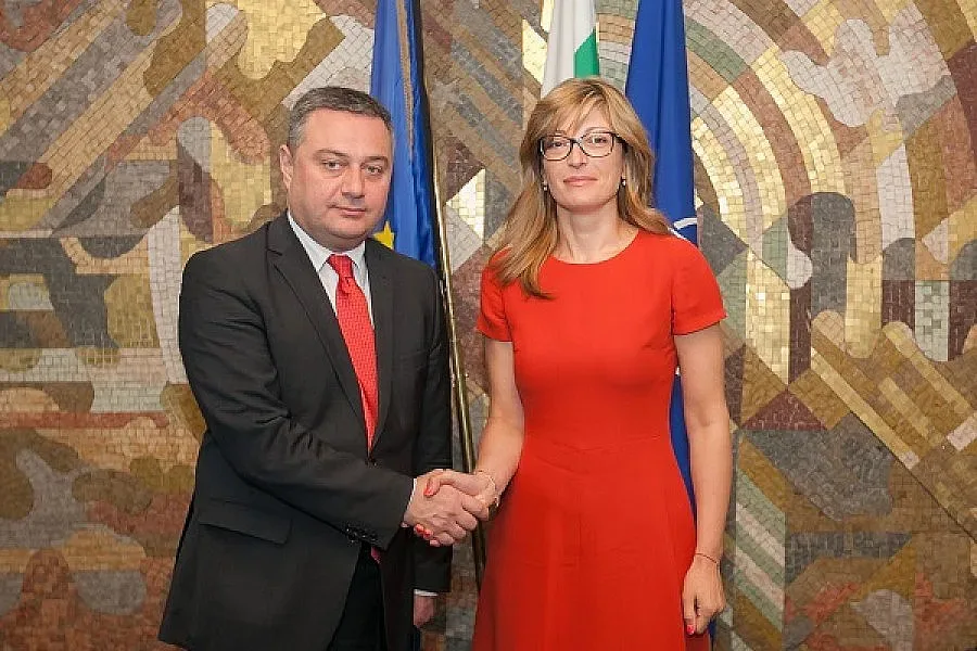 Захариева: Винаги сме подкрепяли Грузия