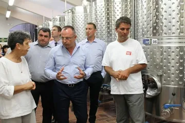 Порожанов откри гроздобера и похвали реколтата