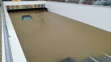 Невиждана буря за 2 часа потопи Хърватия