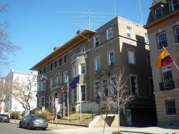 Посолството във Вашингтон с кризисен щаб заради Ирма