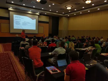 Обучаваме 100 международни съдии по лека атлетика