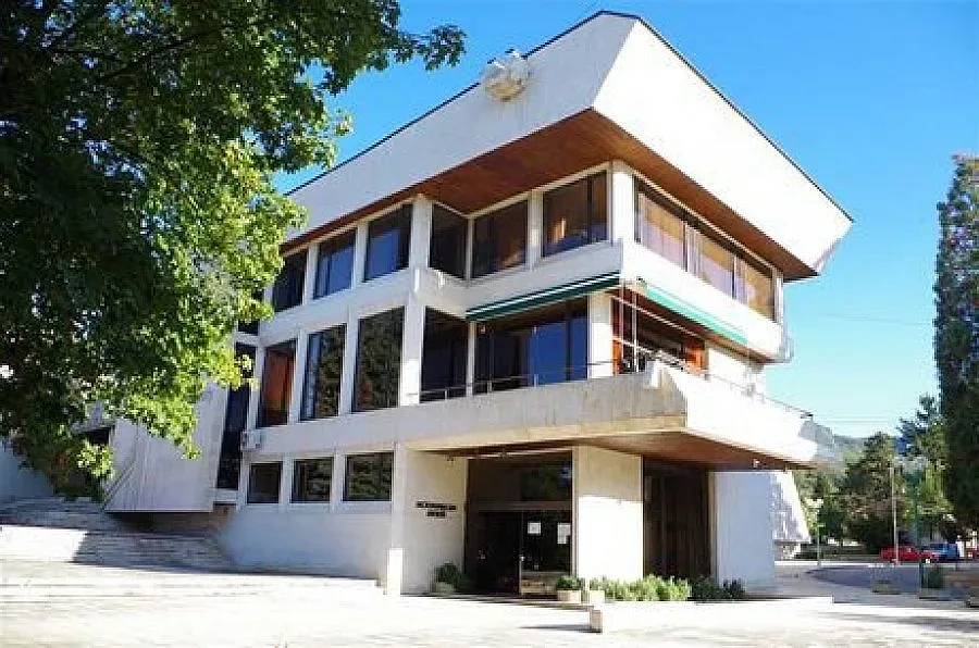 Правец прави изложба с оръжия на Тодор Живков