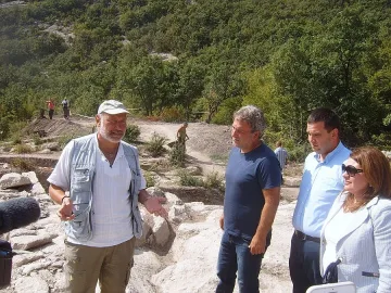 Боил Банов похвали разкопките на Перперикон