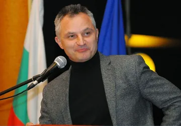 Захари Карабашлиев: Демокрацията е лесна за имитация